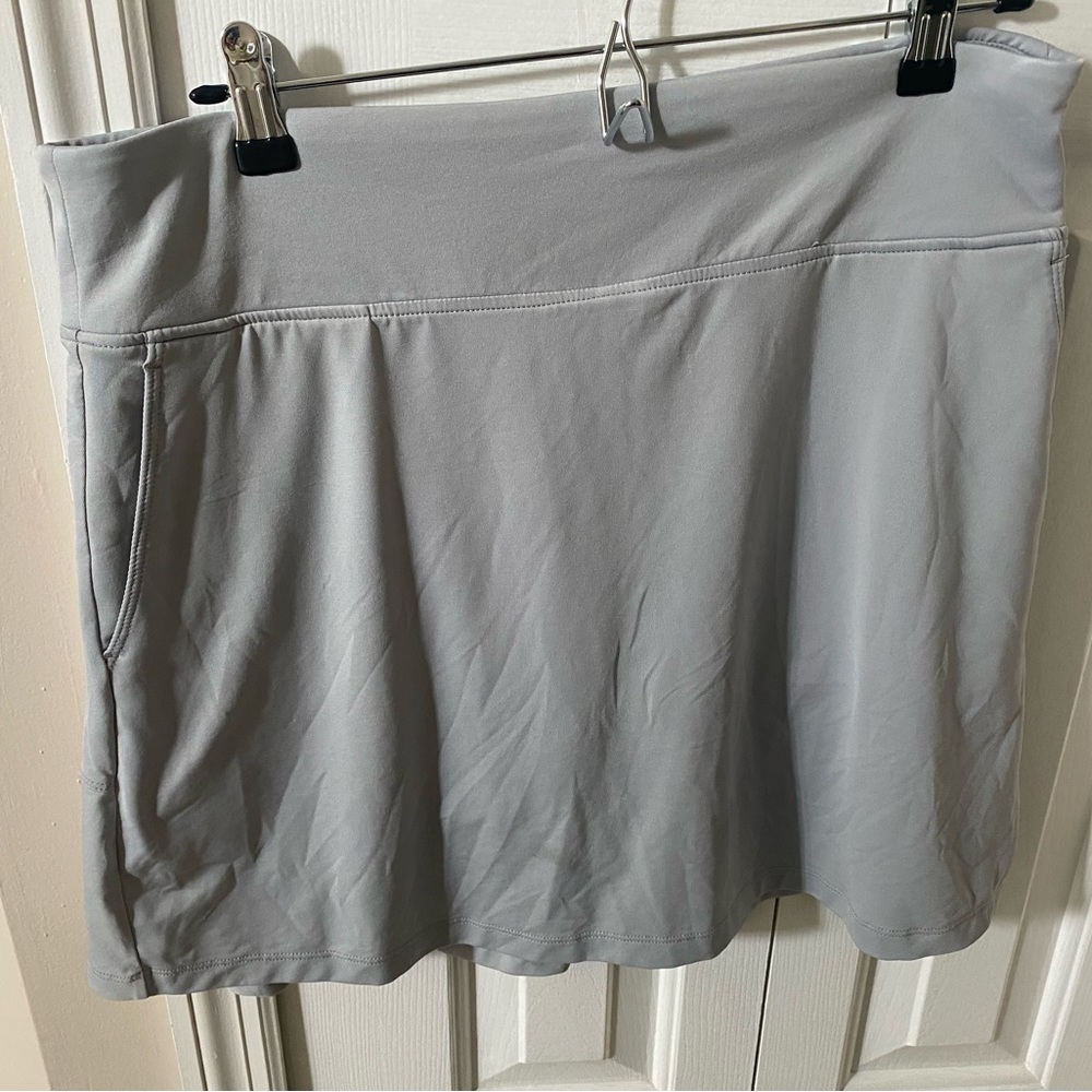 Grey Columbia womens skort